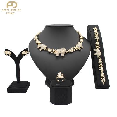 China 2020 New Trendy Women's Love XOXO 18K Gold Plated Jewelry Set Christmas for sale