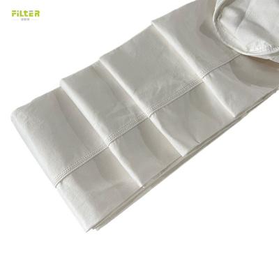 Cina Feltro ad ago Nomex PTFE Poliestere filtro polvere manica PPS raccoglitore di polvere sacchetti filtro per cemento impianto di asfalto 450-550GSM in vendita