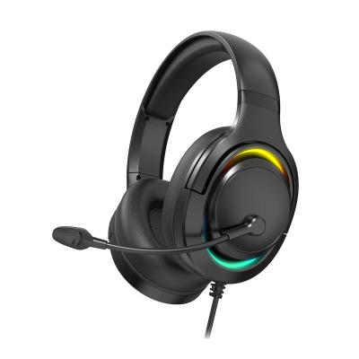 China Virtual Earphone 2022 New 7.1 Gaming Sound Headset Flowing RGB LED , Integrated Controls , Flexible Microphone for sale