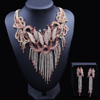 China Fashion Vintage Environmental Friendly Jewelry Set Saudi 18K Gold Plated Bridal African Jewelry Set For Women for sale