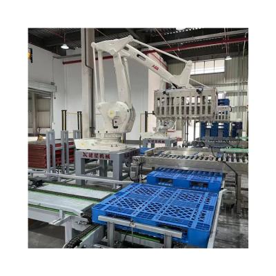 China Automatic High Efficiency Industrial Robot Palletizer Cardboard Bottle Pallet Stacker Palletizer Machine for sale