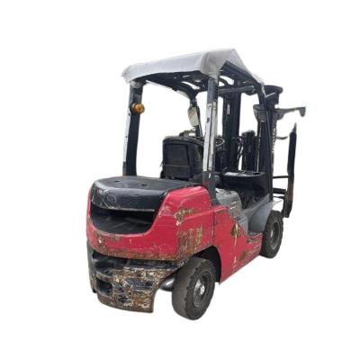 China Building Material Shops 2.5 Ton Used Diesel Forklift 8FD25 Used Forklift With Good Condition for sale