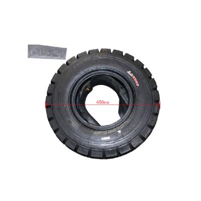 China Building Material Shops Pneumatic Tires For Forklifts CY-700-12 / CL621 for sale