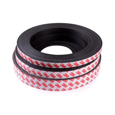 China Customized Size Magnet Strip Flexible Rubber Black Magnetic Tape for Magnetic Materials for sale