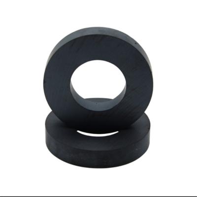 China Customized Axial radial Nickel Coated Ferrite Magnets Industrial Magnet for sale