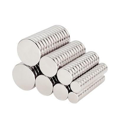 China Round Magnets Super Strong Sintered Neodymium Magnet with ISO9001 2008 Certification for sale