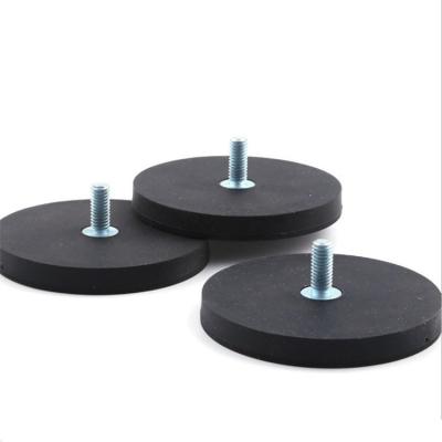 China Durable Rubber Coated Screw Mounted Square Block Magnet for Industrial Applications for sale