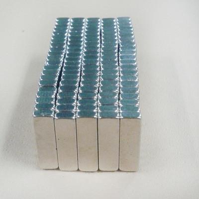 China Precise NdFeB Magnet Industrial Magnet for Industrial Applications Cube Square Magnet for sale