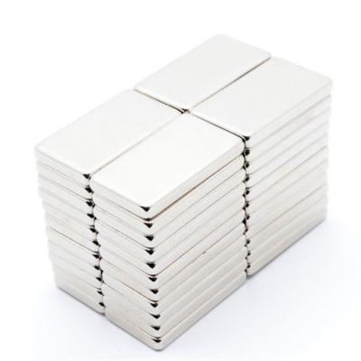 China NdFeB Magnet Super Strong N33 N42 N52 Square Magnetic Block Neodymium Magnet for Sale for sale