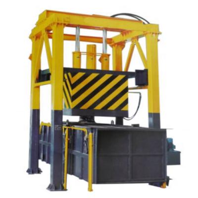 China Hotels Vertical Waste Compactor Used In Environmental Sanitation for sale