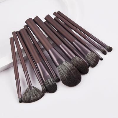 China Multifunctional Skin-friendly Makeup Brush For Body Bronzer Single Cosmetic Makeup Brush for sale