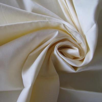 China Factory Lot 100% Soft Cotton Calico Unbleached Gray Greige Fabric 100% Stock Price for sale