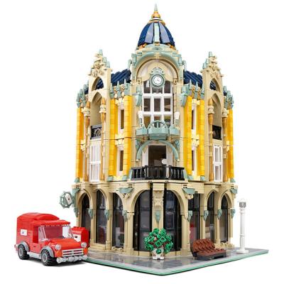 China Creative Electronic Toy Mold King 16010 MOC Street View Series Post Office Corner Exhibition Model Building Blocks Bricks Education Toy for sale