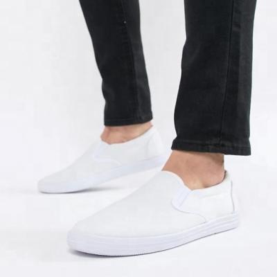 China CUSHIONING cheap price prisoner canvas shoes men slip on canvas shoes for sale