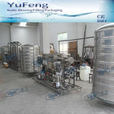 Cina 2500L Pure / Drinking Water Treatment Plant With Double Stages RO 2500L/H in vendita