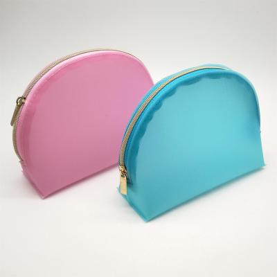 China Fashion Eco - Friendly PVC Clear Custom Portable Cosmetics Bag for sale