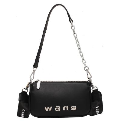 China Fashion Black And Beige Best Horizontal Square Durable Material Fashionable Women Bags for sale