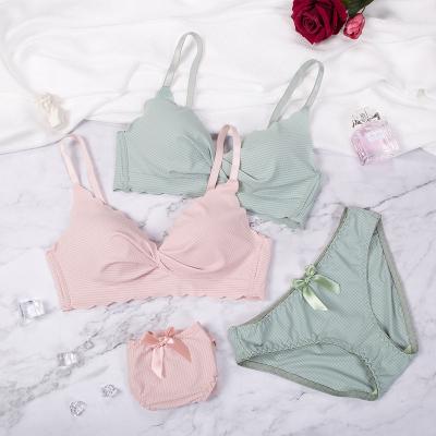 China High Quality Seamless Women's Bra And Panty Set No Ring Steel Back Beauty Set Sexy Comfortable Breathable Soft for sale