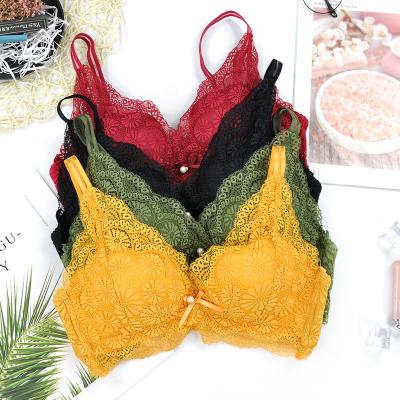 China Hot Selling Seamless Women Lace Up Bra Set Sexy Comfortable Breathable No Steel Ring Bra Panty Set for sale