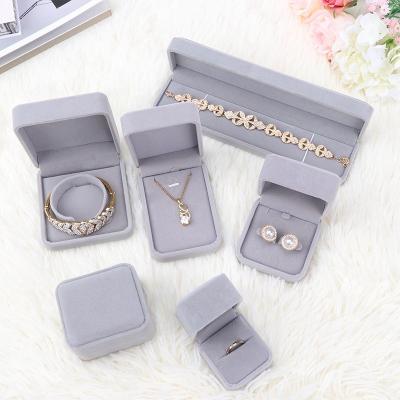 China Flannelette receive jewelry box  ring necklace bracelet bracelet jewelry box packaging gift boxes for sale