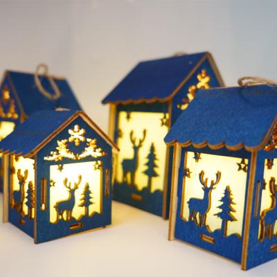 China Festival Stuff 2021 Luxury Wood Blue Reindeer Christmas Tree Pattern Carving And Christmas Wooden Booth Ornaments For Family for sale