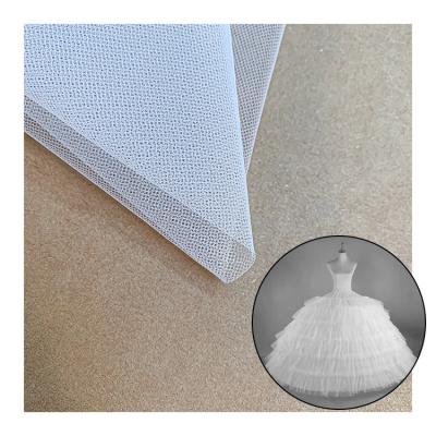 China Hot Selling Goods Shrink-Resistant American 20 Gsm 100% Polyester Two Line Mesh Fabric For Wedding Dress for sale