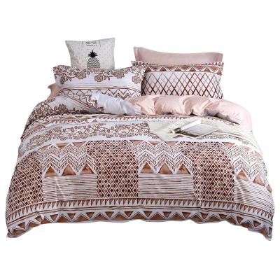 China Polyester Soft Professional King Size Luxury Bedding Comforter Sets Manufacturer for sale