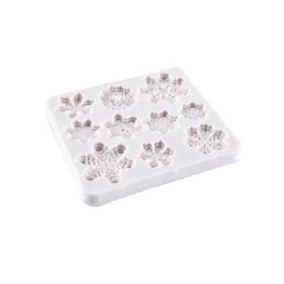 China New Variety of Viable Sale Christmas Snowflakes Fondant Cake Silicone Mold Home Decoration Baking Mold for sale