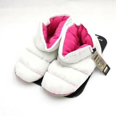 China Light In Stock Girl's White Warm Winter Cotton Filling Soft Boots for sale