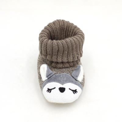 China Cotton Winter Lightweight Anti-slip Brown Cute Animal Baby Shoes for sale