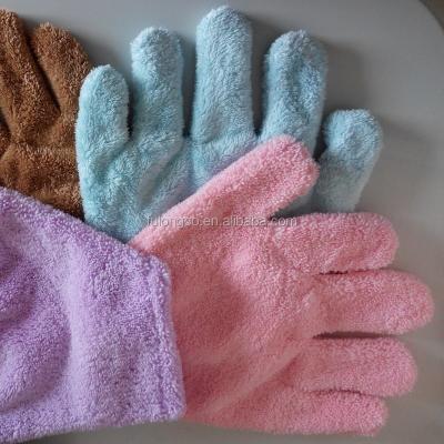 China Fluffy coral pink fleece women gloves for hair dye /washing hair gloves/dry gloves for sale