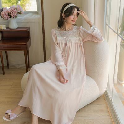 China Factory direct wholesale lace nightgowns QUICK DRY fashion design women plus size lace nightgown for sale