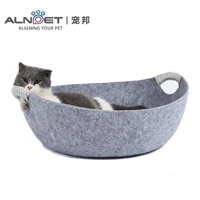 China Custom 3 Colors Sustainable Factory Felt Pet Nest Durable Felt Portable Cat Bed for sale