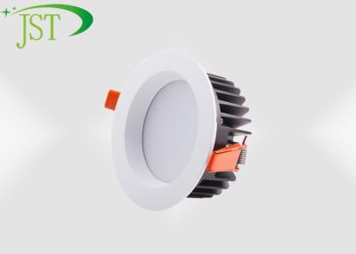 China RoHS  Recessed Adjustable LED Downlights High Lumens Long Operating Life for sale