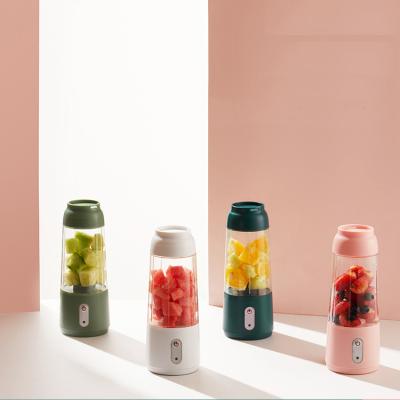 China 2021 New Product Ideas Protable Blender Portable Mini Rechargeable Home Appliances Fruit Blender 380ml for sale