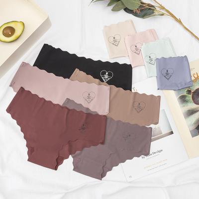 China Ice silk breathable no trace women's sexy wavy design women's briefs light weight women's panties breathable panties for sale