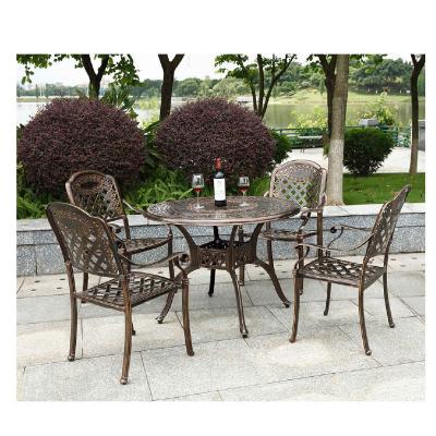 China Mid Century Modern Outdoor Picnic Dining Table and 4 Chairs Garden Metal Dining Chair Combination Custom Size for sale