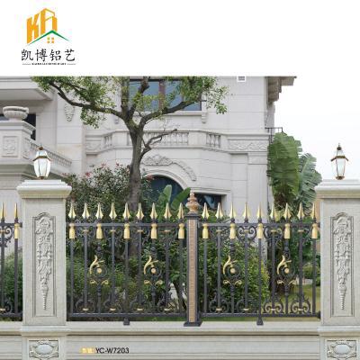 China Modern Factory Customized Indoor Luxury Stair Railing Metal Fencing Safety Stair Railing for sale