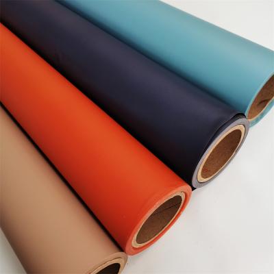 China Anti-Flamme farbenfrohe embossed PVC Membranfolie Breite 1260mm 1400m zu verkaufen