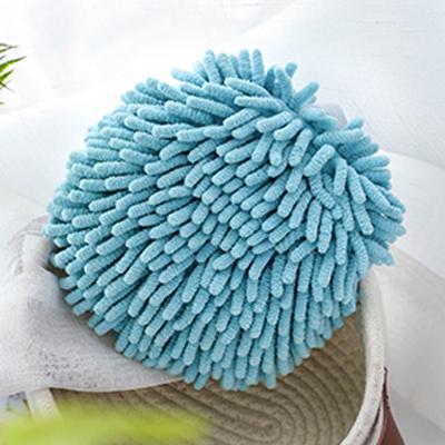 China Durable Quick Dry Colorful Hand Towel Microfiber Cleaning Cloth Ball Chenille Yarn Hanging Ball for sale