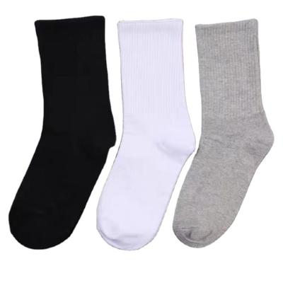 China Breathable Men Knitting Crew Socks Sports Socks for sale