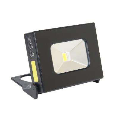 China outdoor 2 in 1 portable led light fixture with power bank led projector solar camping lights for sale