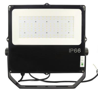 China Wholesale High Quality Outdoor High Brightness IP66 Waterproof Stadium Lighting 120W Outdoor SMD Led Flood Light For Sports Stadium for sale