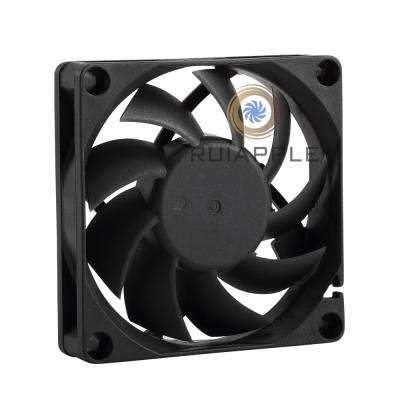 China Plastic ROSH CE Certified 7015 DC 12v Or 24v Plastic Brushless Fans for sale