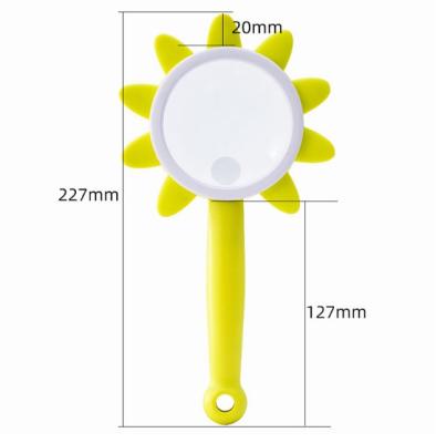 Cina Childish 5X Drop Type 75mm Lens Children Sunflower Resistant Acrylic Large Lens Magnifying Glass in vendita