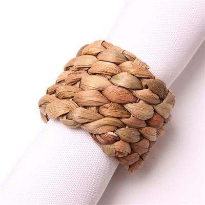 China Water Viable Hyacinth Natural Material Wholesale Handmade Round Napkin Ring For Wedding, outdoor and natural shape home decoration for sale