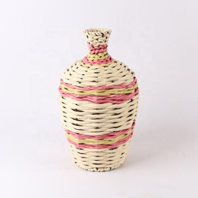 China Warm Minimalist Wicker Rustic Farmhouse Style Flower Vase Rattan Ware Home Decor For Kitchen Living Room Table for sale