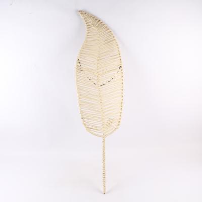 China 2021 handcrafted high quality and reasonable price modern home decoration grass leaf of new style for sale