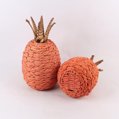 China 2021 high quality and reasonable price modern home decoration pineapple handcrafted new style for sale