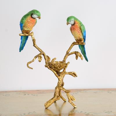 China Table bronze home decor bird stand candlestick metal home decoration sculpture for sale